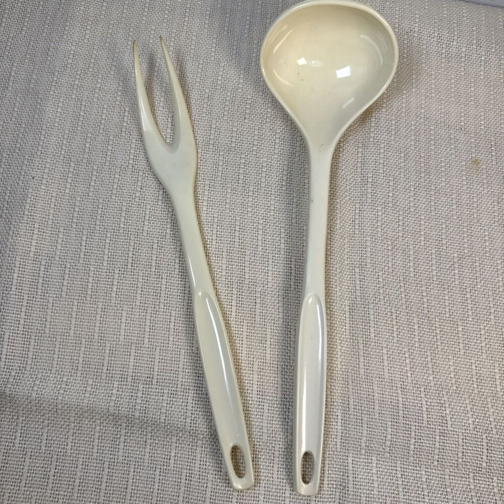 Vintage Foley Nylon Meat Fork And Soup Ladle Cream Beige Plastic Utensils